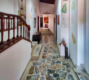 Lady Mom Hostal